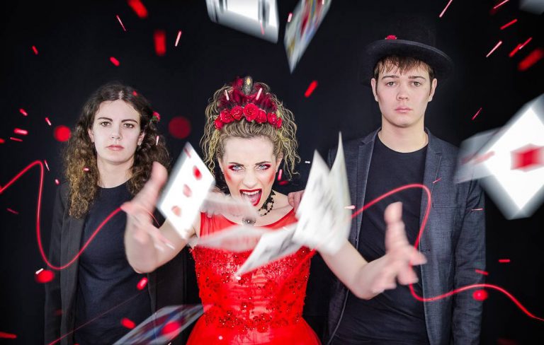 Plastic Age – Interview