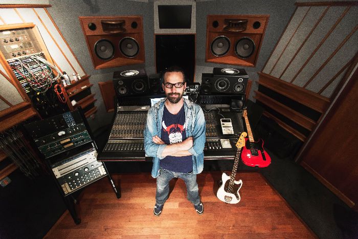 Marc Urselli offers free mixing for bands as part of giveaway