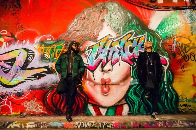 Yur Mum Signs With Chapter 22 Records