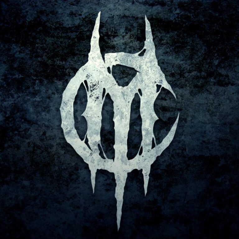 Crawling Manifest – Interview