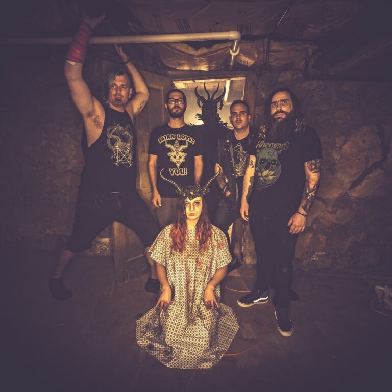 Horned Wolf – Interview