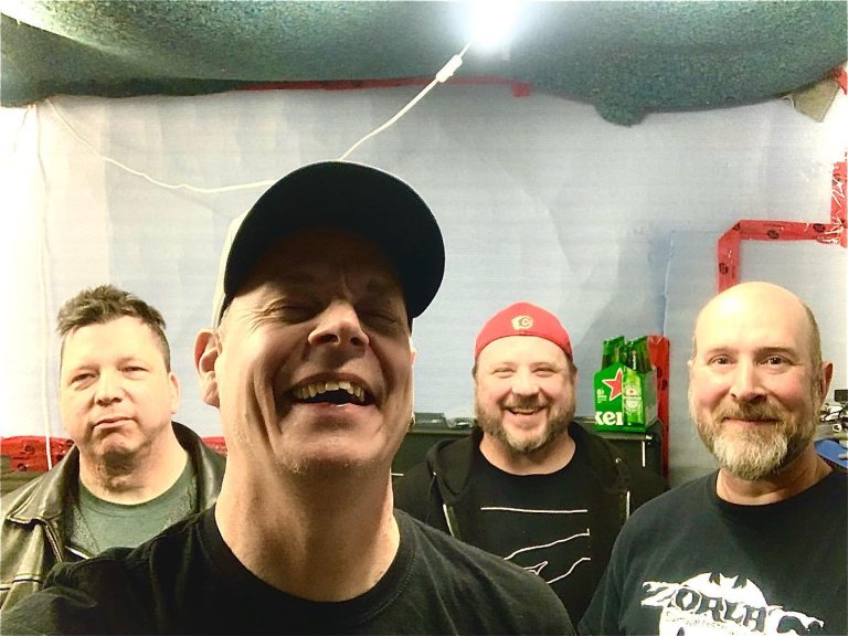 Hellaphant – Interview