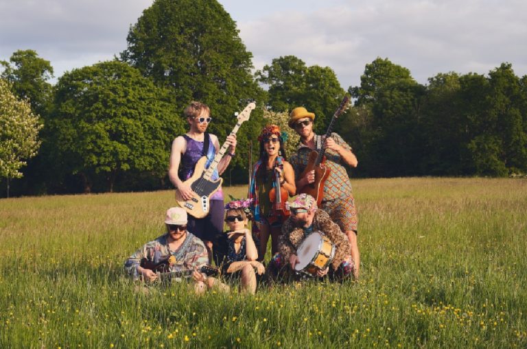 Mr Tea and the Minions – Interview