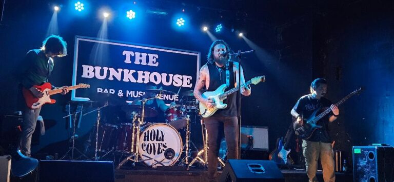Holy Coves – The Bunkhouse Swansea 31st May 2024