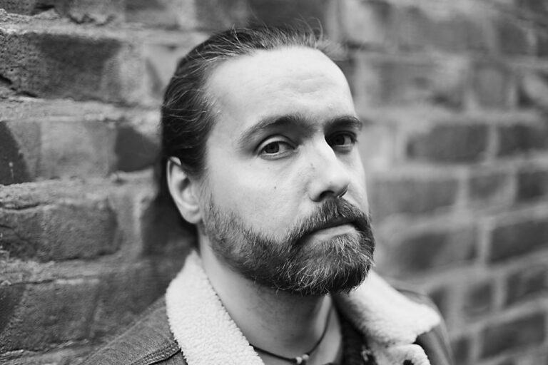 HOLON – Interview