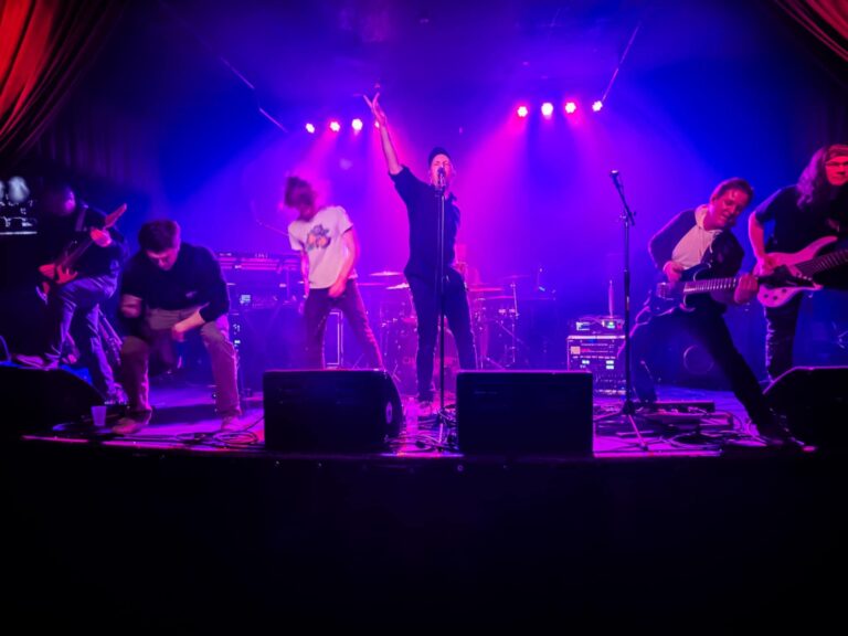 Chasing Wind – Interview