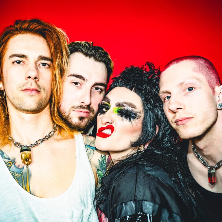 Jo-Jo & The Teeth – Interview
