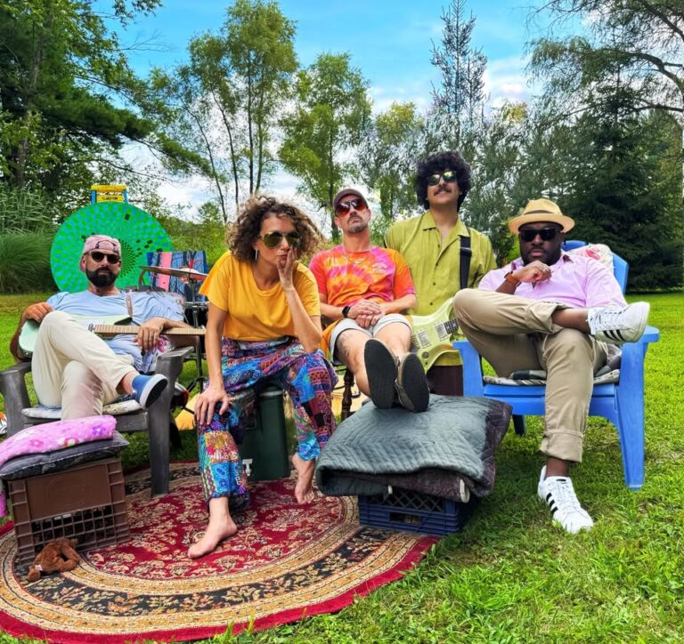 Frida and The Mann – Interview