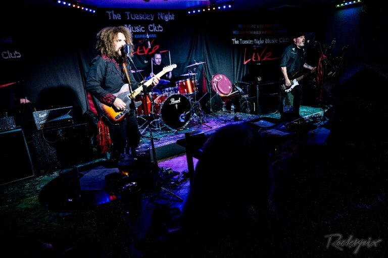AK & The Red Kites – 2026 Interview