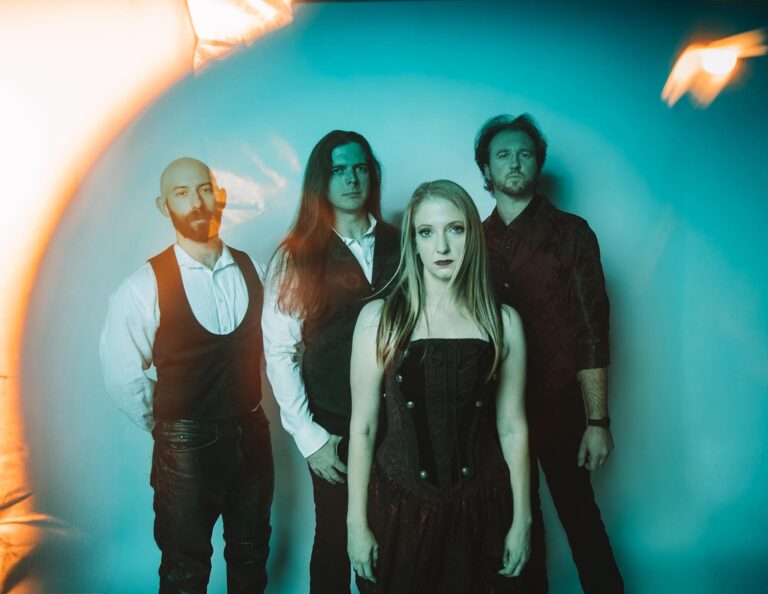 Levinia – Interview